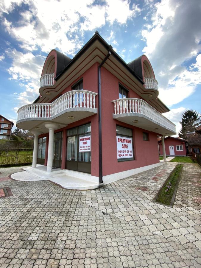 Hotel Aleks Sobe à Banja Koviljača Extérieur photo